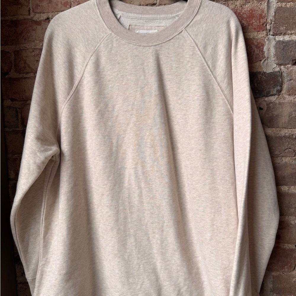 American Eagle Women’s Pullover Sweatshirt Size Medium